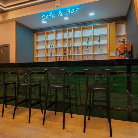 Otel Blue Serenity Side