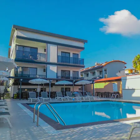 Blue Serenity Hotel Side