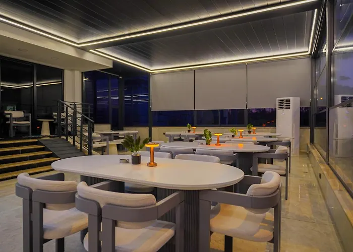 Hotel Blue Serenity Sidé